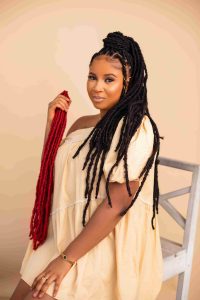 DISTRESSED LOCS 24"